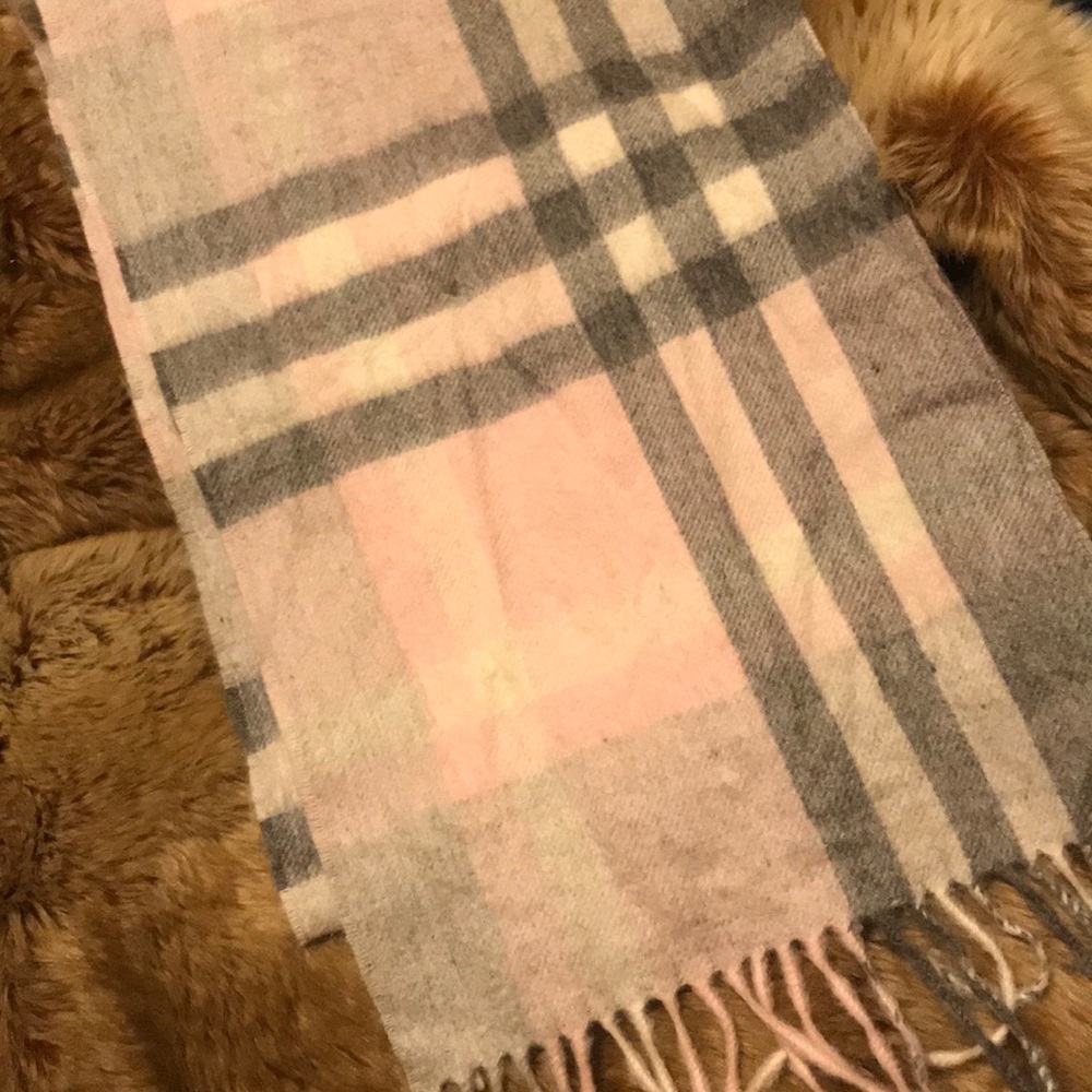 100% cashmere scarf